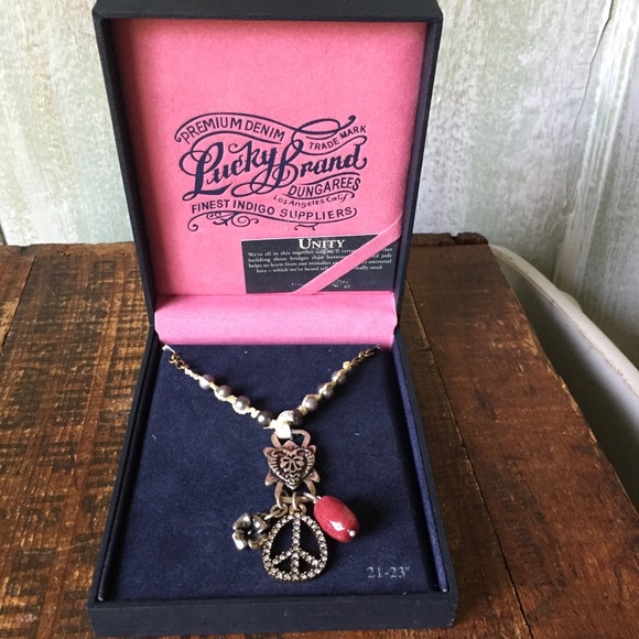 Lucky Brand Jewelry - Lucky brand Unity silver necklace
